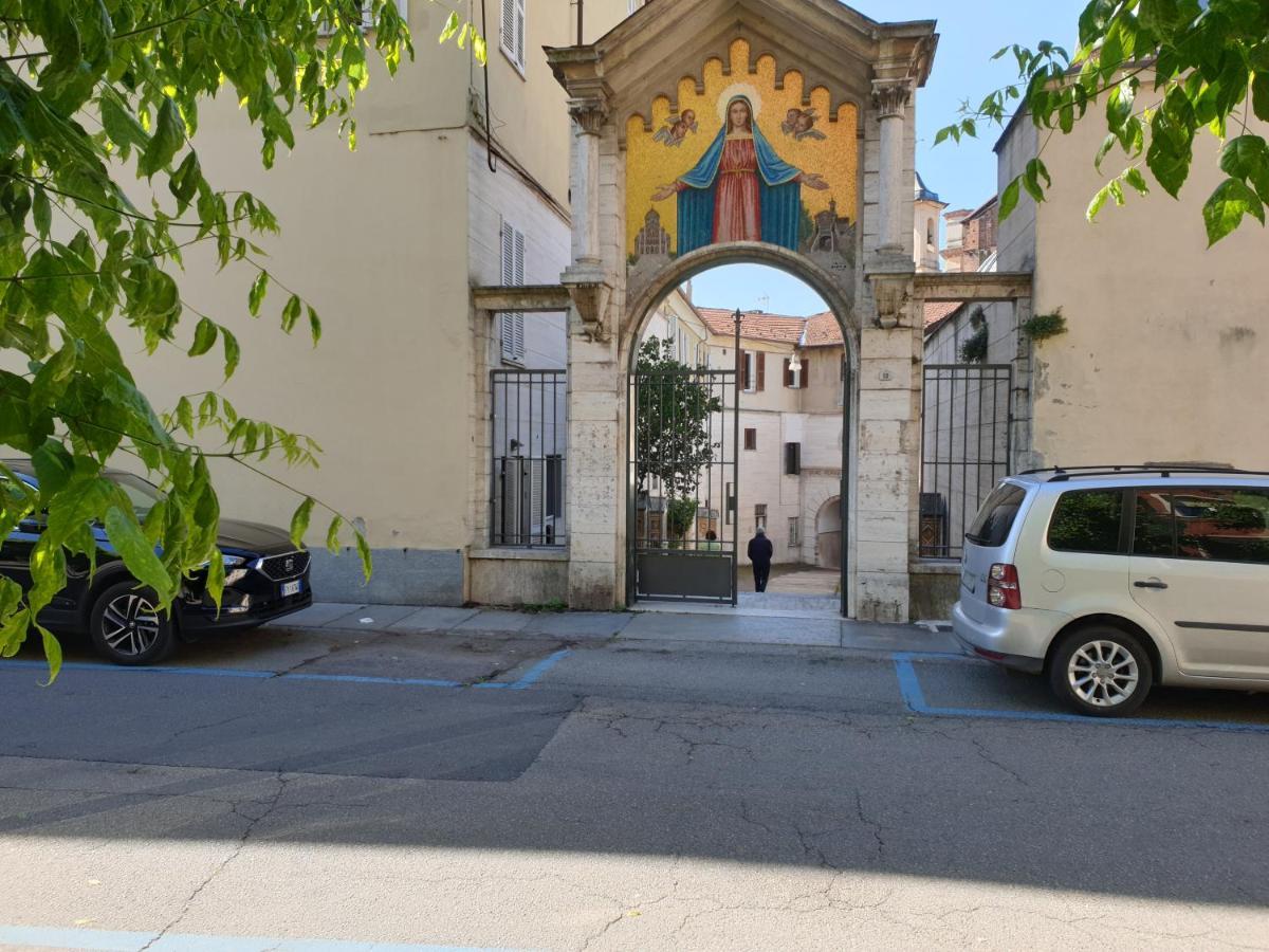 Location Turistic Monolocale Nel Parco Del Santuario Apartment อัสตี ภายนอก รูปภาพ